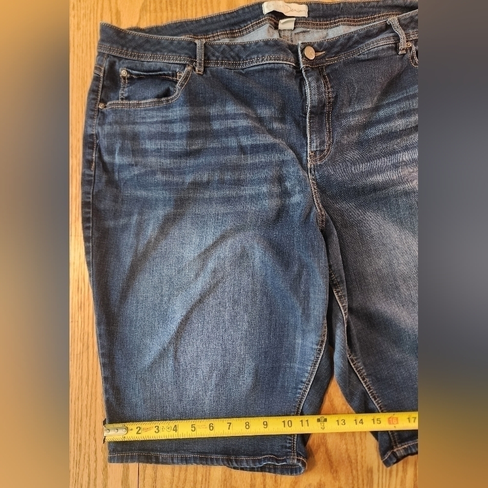 Est 1946 Jean Shorts Womens Size 24W - Picture 4 of 9